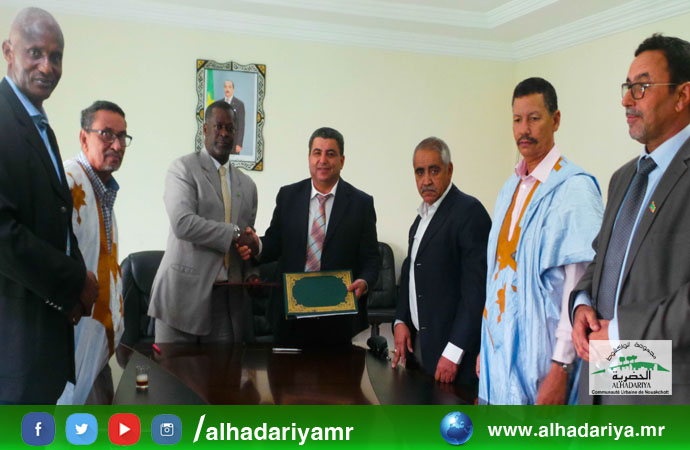 توقيع اتفاقية تعاون وشراكة بين مجموعة انواكشوط الحضرية وبلدية اصفاقس&nbsp;التونسية