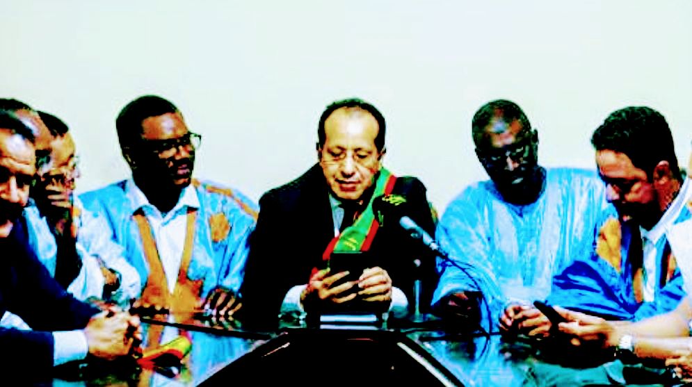 رابطة عمد بلديات اترارزة تجتمع بالوالي و السلطات الإدارية في&nbsp;الولاية٫[بيان]