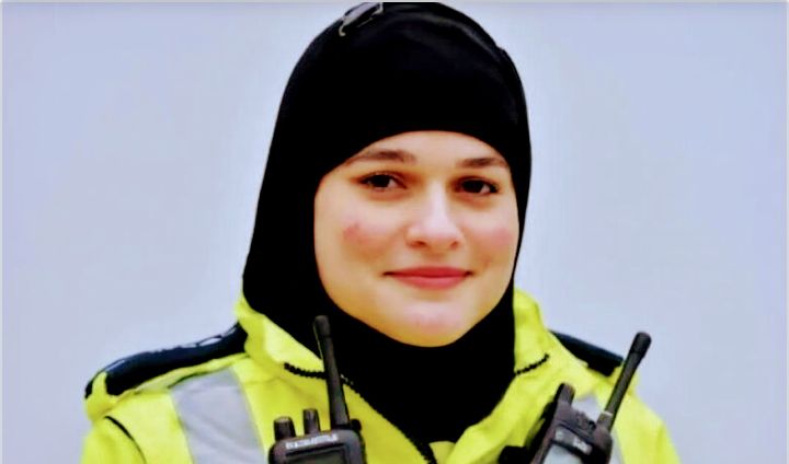 إسبانيا:المسلمات يدخلن الشرطة .. و الحجاب زيهن&nbsp;الرسمي!