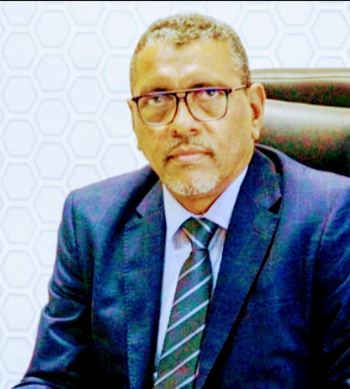 السياسي البارز و الإطار المتميز إدوم عبد اجيد يكتب من جكني حول الوضع العام على منوال&nbsp;الإنجازات