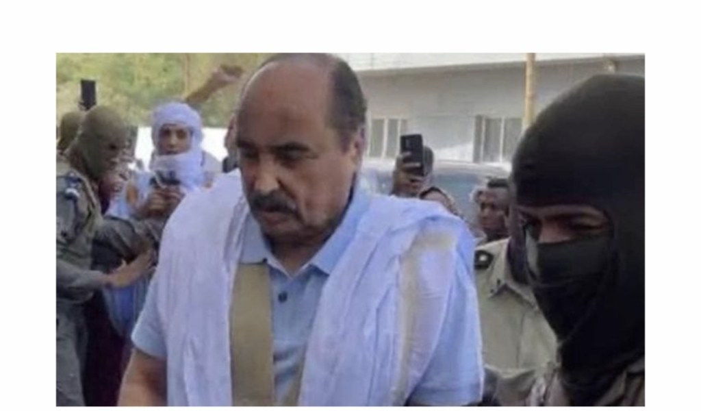 موريتانيا: بعد حسم القضاء لملف ولد عبد العزيز: ظروف صحته وظروف سجنه تعيد الملف للواجهة السياسية في مرحلة&nbsp;حساسة